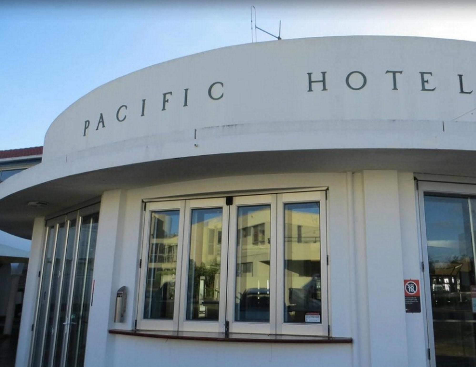 Pacific Hotel Yamba Buitenkant foto